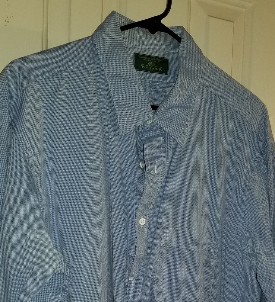 Tom James XXL long sleeved dress shirt